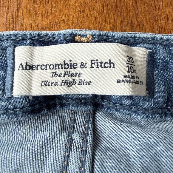 Abercrombie and Fitch The Flare Ultra High Rise Medium Wash Womens Jeans 10/31R - Picture 3 of 4